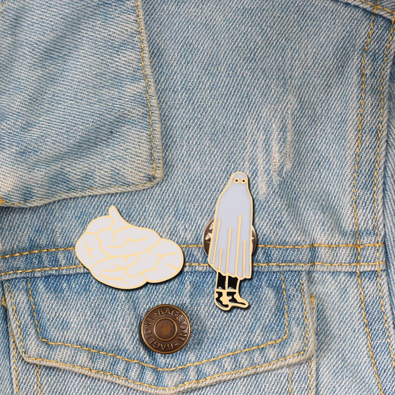 Cute Pins Brooches Badge Ghost raincoats people feces brain Enamel pin White clouds Jackets Denim shirt Jewelry Gift wholesale
Cute Pins Brooches Badge Ghost raincoats people feces brain Enamel pin White clouds Jackets Denim shirt Jewelry Gift wholesale