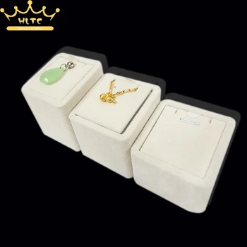 2015 Jewelry Display Beige Velvet Pendant Holder Necklace Stand 3pcs/lot Jewellery Organizer Showcase
2015 Jewelry Display Beige Velvet Pendant Holder Necklace Stand 3pcs/lot Jewellery Organizer Showcase