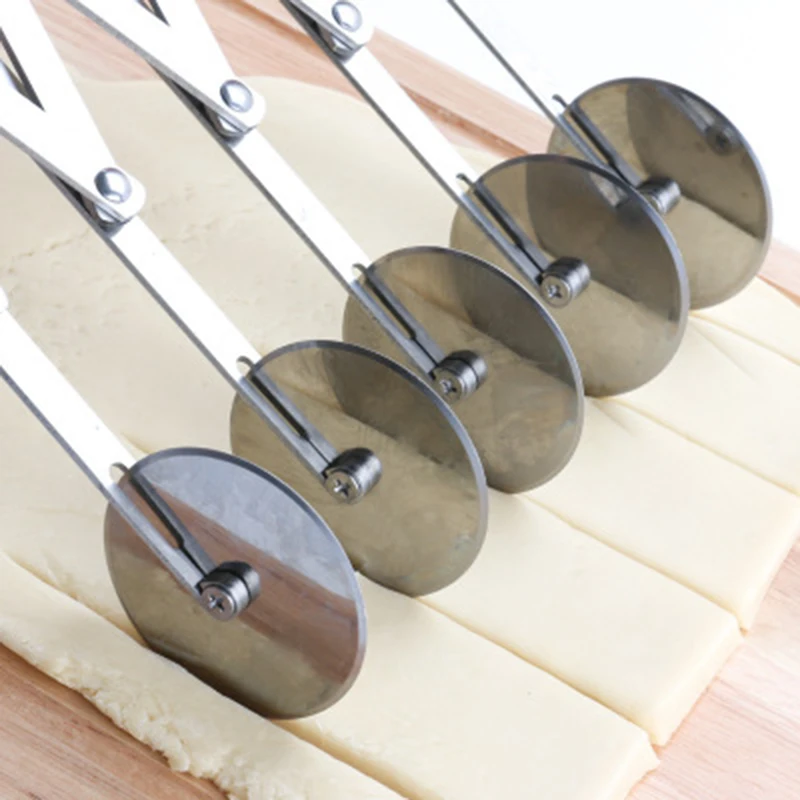 1PC Stainless Steel Dough Divider Cutter Side Pasta Knife Flexible Roller Blade 5/7/3 Wheels Pizza Pastry Peeler Bake Tool
1PC Stainless Steel Dough Divider Cutter Side Pasta Knife Flexible Roller Blade 5/7/3 Wheels Pizza Pastry Peeler Bake Tool