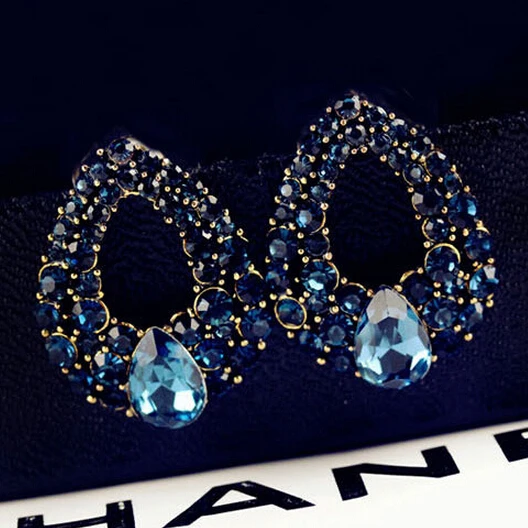 Terreau Kathy Luxury Temperament Blue Crystal women Earring Water drops Eardrops Studs for women E10
Terreau Kathy Luxury Temperament Blue Crystal women Earring Water drops Eardrops Studs for women E10