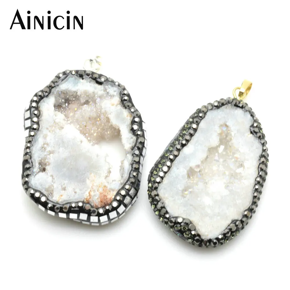 Natural Drusy Crystal Geode Pendant Rainbow Plated Pendants With Black Rhinestone Clay Paved Pendent For Jewelry Making 5pc
Natural Drusy Crystal Geode Pendant Rainbow Plated Pendants With Black Rhinestone Clay Paved Pendent For Jewelry Making 5pc