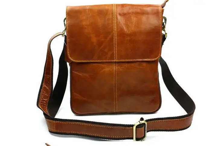 Genuine leather men's messenger bag one shoulder cross body bag casual small cowhide bag four colors
Genuine leather men's messenger bag one shoulder cross body bag casual small cowhide bag four colors