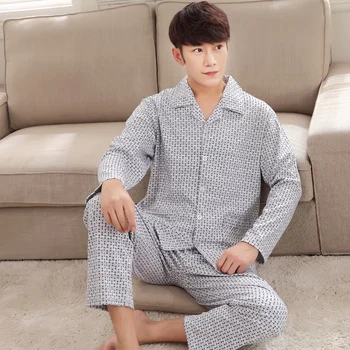 Plus size XXXL men's pajamas new fashion tracksuit for men geometric printed causal cotton pyjamas suits male muzhskaya
Plus size XXXL men's pajamas new fashion tracksuit for men geometric printed causal cotton pyjamas suits male muzhskaya