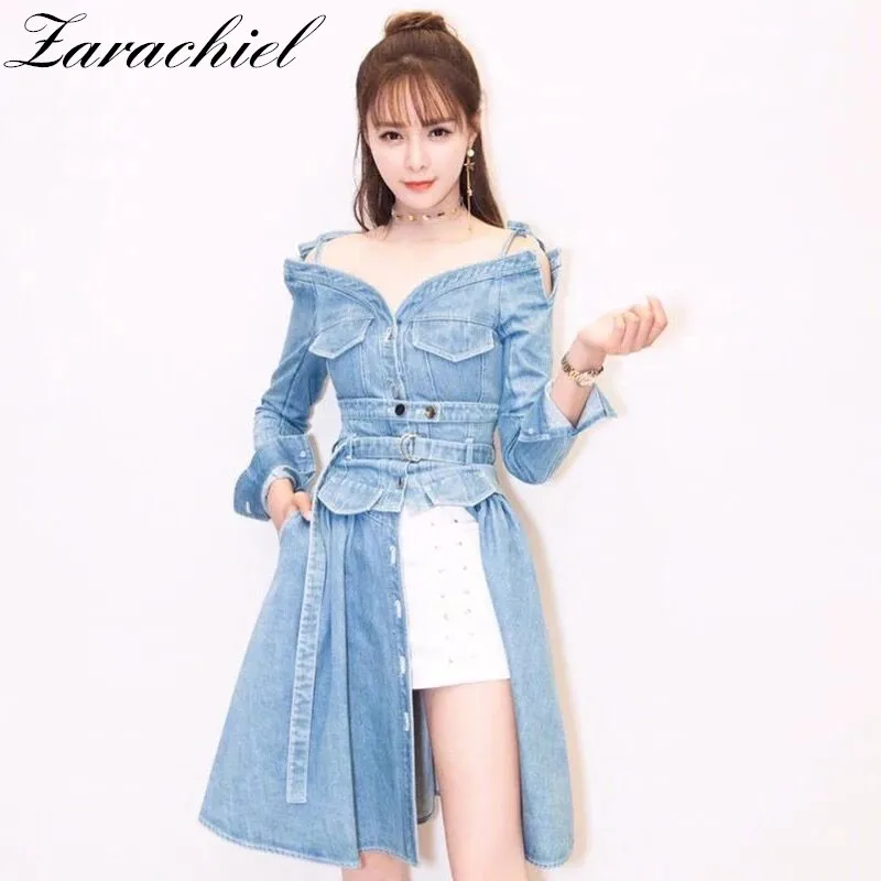 Zarachiel Sexy Off Shoulder 2019 Blue Denim Dress Women Runway Strap V-Neck Long Sleeve Button Down Short Dress Party Vestidos
Zarachiel Sexy Off Shoulder 2019 Blue Denim Dress Women Runway Strap V-Neck Long Sleeve Button Down Short Dress Party Vestidos
