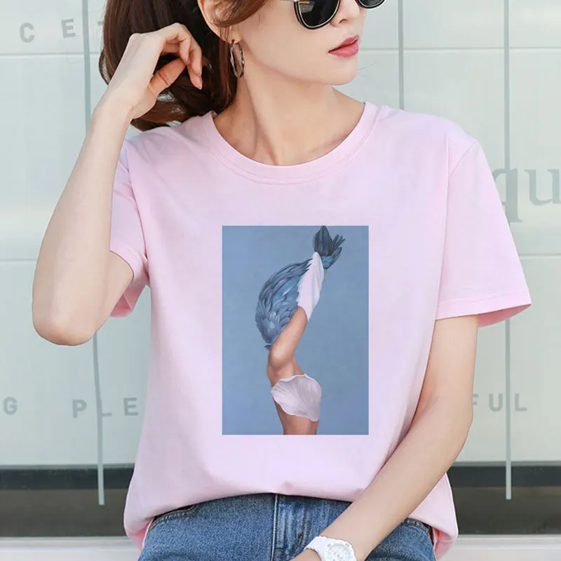 Summer T Shirt Women New Arrivals Harajuku Aesthetic Art Graphic Tee Sexy Flowers Feather Print Short Sleeve Fashion Casual Tops
Summer T Shirt Women New Arrivals Harajuku Aesthetic Art Graphic Tee Sexy Flowers Feather Print Short Sleeve Fashion Casual Tops