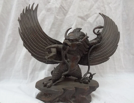 007912 12" Tibet Bronze Buddhism Fly Redpoll Winged Garuda Buddha Snake Head Statue
007912 12" Tibet Bronze Buddhism Fly Redpoll Winged Garuda Buddha Snake Head Statue