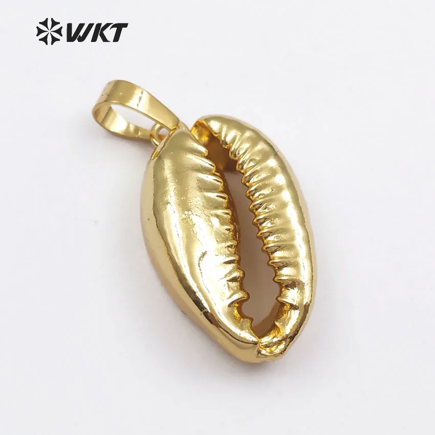 WT-P370 Wholesale Custom Hot Sales Natural Whole Gold Trim Cowrie Shell Charm Pendant Small Cast Seashell Charm Pendant
WT-P370 Wholesale Custom Hot Sales Natural Whole Gold Trim Cowrie Shell Charm Pendant Small Cast Seashell Charm Pendant