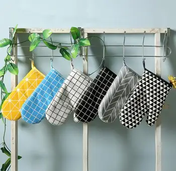 Microwave Oven Gloves Insulation Oven Cotton And Linen Baking Gloves Mitts Non-Slip Kitchen BBQ Cooking Gloves Bakeware Tool
Microwave Oven Gloves Insulation Oven Cotton And Linen Baking Gloves Mitts Non-Slip Kitchen BBQ Cooking Gloves Bakeware Tool
