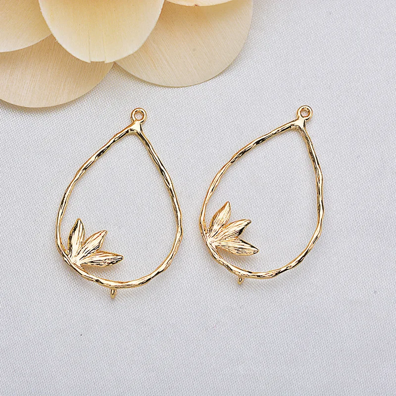6pcs 37x21mm 24k Champagne Gold Color Plated Brass Tree Leaf Leaves Charms Pendants High Quality Diy Jewelry Accessories
6pcs 37x21mm 24k Champagne Gold Color Plated Brass Tree Leaf Leaves Charms Pendants High Quality Diy Jewelry Accessories