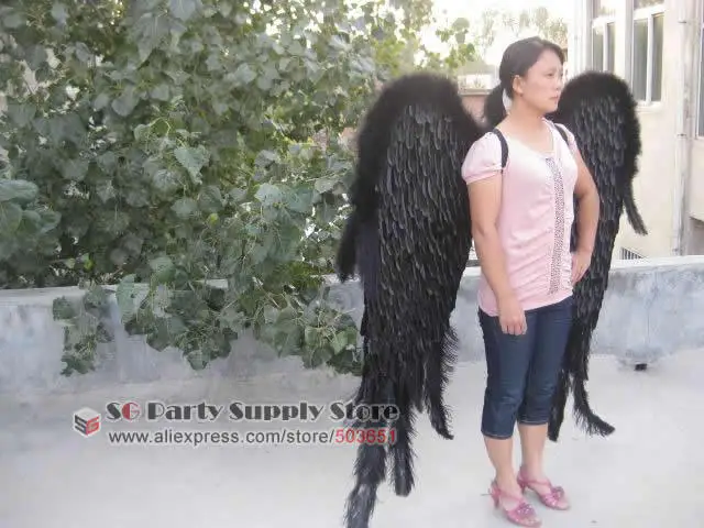 EMS Free shipping Black Angel/Devil feather Wings Studio photography wedding decoration props stage Performance COSPLAY costumes
EMS Free shipping Black Angel/Devil feather Wings Studio photography wedding decoration props stage Performance COSPLAY costumes