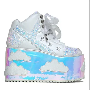 2018 New Cool Flat Platform Round Toe Shoes Women Spring Autumn Bling Bling Cloud Print Cross-tied Sexy Female Casual Shoes
2018 New Cool Flat Platform Round Toe Shoes Women Spring Autumn Bling Bling Cloud Print Cross-tied Sexy Female Casual Shoes