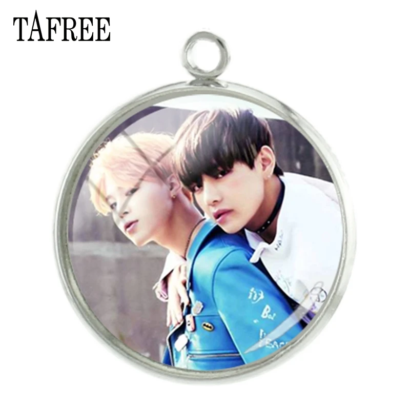 TAFREE BTS KPOP Band JUNG KOOK SUGA JIN Picture Charms DIY Glass Cabochon Dome Jewelry BTS244
TAFREE BTS KPOP Band JUNG KOOK SUGA JIN Picture Charms DIY Glass Cabochon Dome Jewelry BTS244