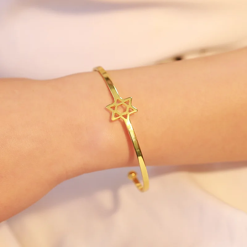 Newest Hexagram Star of David Glazeed Half Cuff Bangle Bracelet for Fashion People
Newest Hexagram Star of David Glazeed Half Cuff Bangle Bracelet for Fashion People