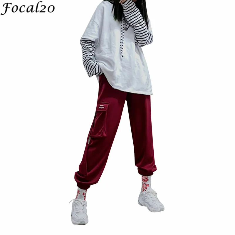 Focal20 Thick Pocket Embroidery Ribbon Women Sporting Pants Elastic Waist Casual Loose Full Length Female Cargo Pants Trousers
Focal20 Thick Pocket Embroidery Ribbon Women Sporting Pants Elastic Waist Casual Loose Full Length Female Cargo Pants Trousers