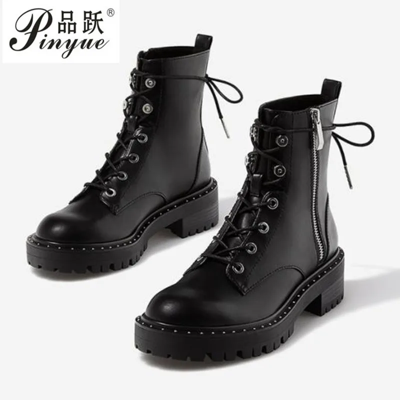 Lace up Rivets Motorcycle Boots Women Round Toe High Heel Boots Women Short Plush Ankle Boots for Women 35--41
Lace up Rivets Motorcycle Boots Women Round Toe High Heel Boots Women Short Plush Ankle Boots for Women 35--41