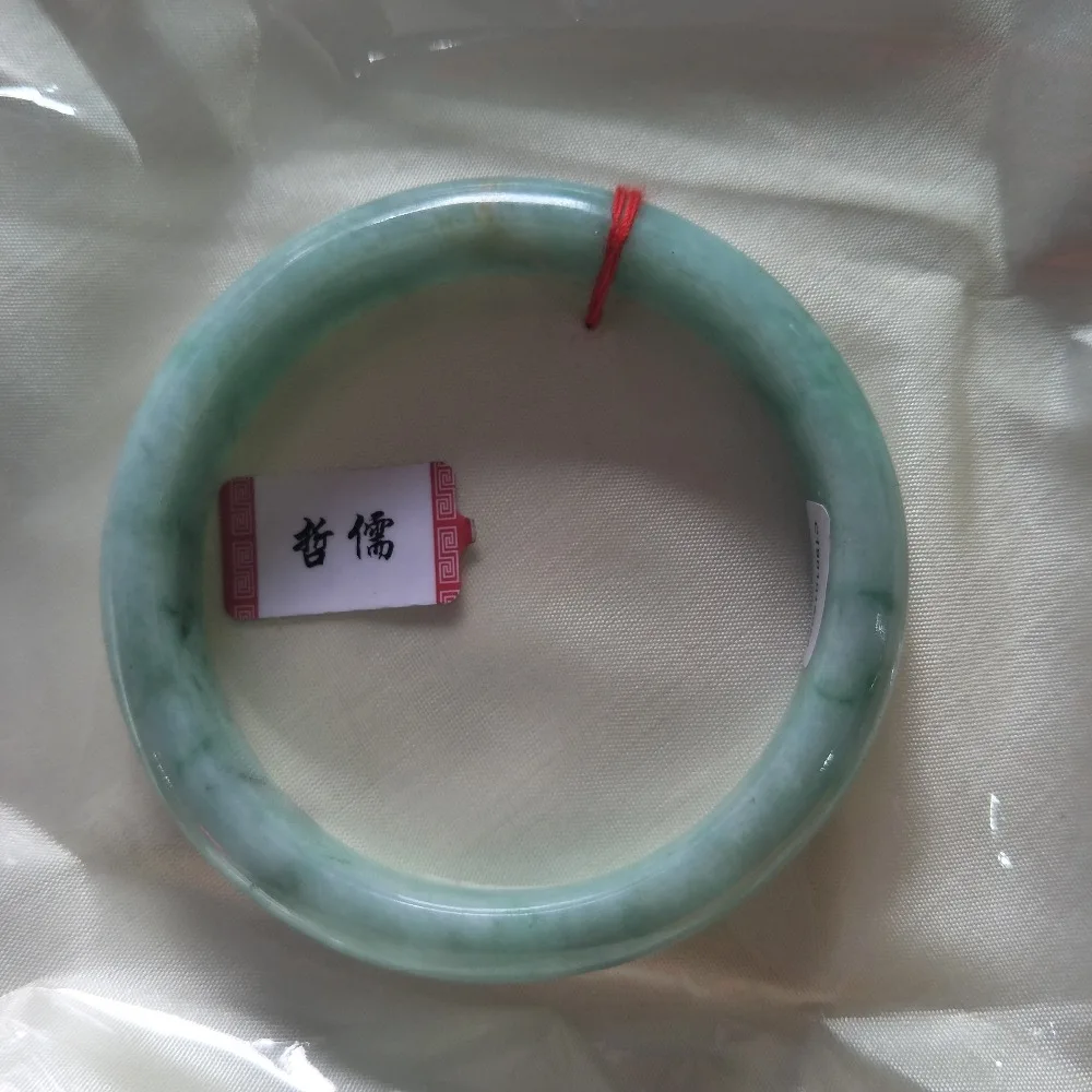 Gift A Certificate Natural Jadeite Bracelet Carved Light Green 54-62mm Princess Bracelet Jewelry Gift
Gift A Certificate Natural Jadeite Bracelet Carved Light Green 54-62mm Princess Bracelet Jewelry Gift