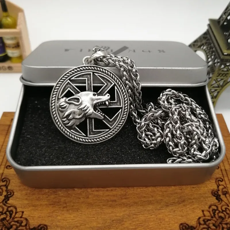 Wolf Head Kolovrat Pendant Necklace Men Women Norse Pagan Jewelry Vintage Drop Shipping
Wolf Head Kolovrat Pendant Necklace Men Women Norse Pagan Jewelry Vintage Drop Shipping
