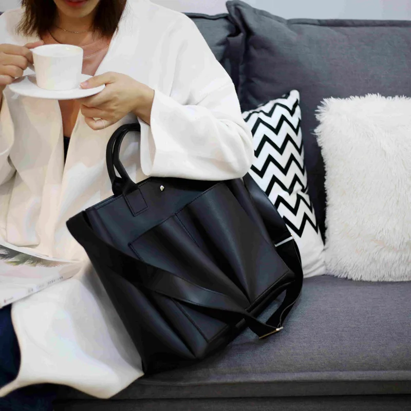 2018 hot Pu Leather Bag Simple Handbags Famous Brands lady Shoulder Bag Big Trunk Tote Vintage Ladies Crossbody Bags
2018 hot Pu Leather Bag Simple Handbags Famous Brands lady Shoulder Bag Big Trunk Tote Vintage Ladies Crossbody Bags