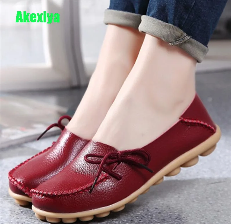 Akexiya Autumn Female Shoes Woman Genuine Leather Flat Shoes Women Loafers Slip On Women's Flat Shoes Moccasins Large Size 43 44
Akexiya Autumn Female Shoes Woman Genuine Leather Flat Shoes Women Loafers Slip On Women's Flat Shoes Moccasins Large Size 43 44