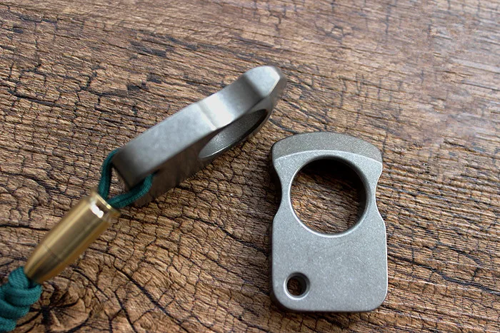 Christmas Gifts EDC Titanium Alloy Multipurpose Tools Meteorite Crater Style Polished Or Stonewash Tiger Broken Window Keychain
Christmas Gifts EDC Titanium Alloy Multipurpose Tools Meteorite Crater Style Polished Or Stonewash Tiger Broken Window Keychain