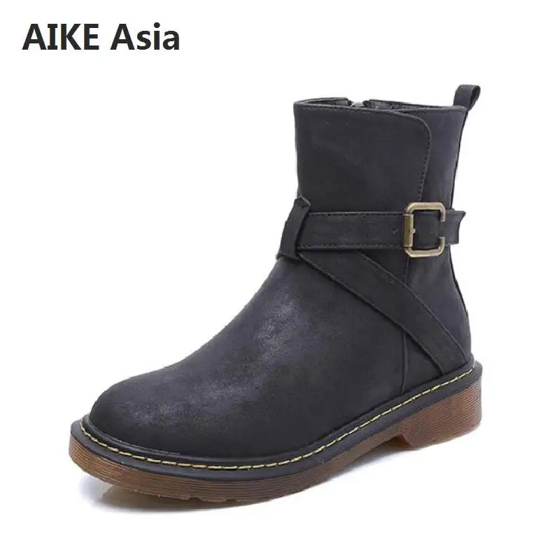 New 2018 Women Warm Boots England Martin Boots Belt Buckle Thick With Cotton Boots Woman Botas Large Size Women's Shoes Size 43
New 2018 Women Warm Boots England Martin Boots Belt Buckle Thick With Cotton Boots Woman Botas Large Size Women's Shoes Size 43