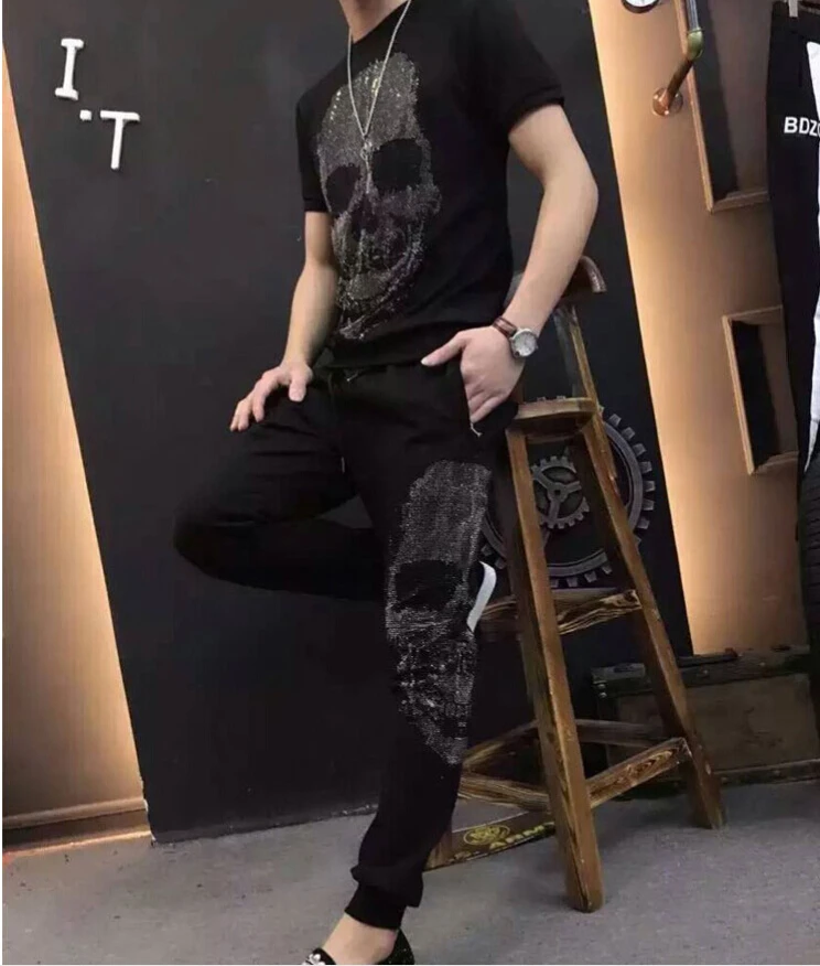 summer 2018 Tracksuit Solid Sweat Suit Men Track Suits top quality 100% cotton men set
summer 2018 Tracksuit Solid Sweat Suit Men Track Suits top quality 100% cotton men set