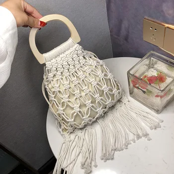 New fashion handmade cotton rope hollow woven tassel bag trend women handbag straw baodan shoulder bag ladies beach holiday bag
New fashion handmade cotton rope hollow woven tassel bag trend women handbag straw baodan shoulder bag ladies beach holiday bag
