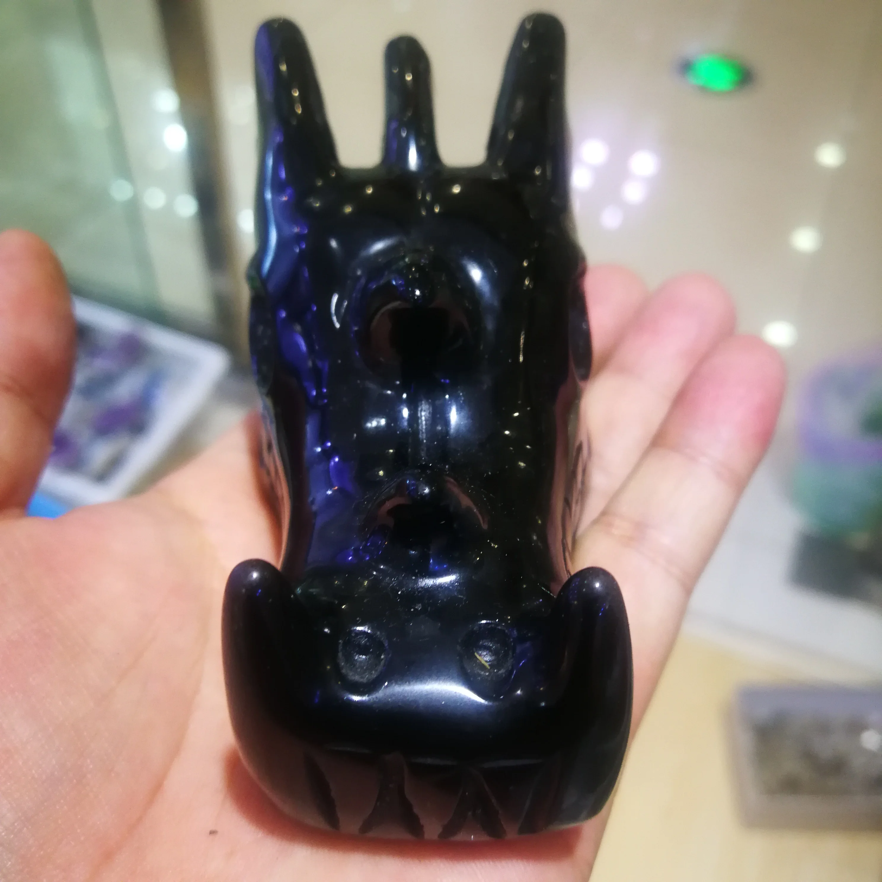 Natural black obsidian Dragon Skull Head crystal Carved statue healing carving natural stone feng shui figurine
Natural black obsidian Dragon Skull Head crystal Carved statue healing carving natural stone feng shui figurine