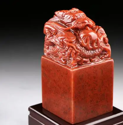 free shipping Shoushan stone dragon jade seal carving production free hand-lettering name 2.5x2.5x5cm
free shipping Shoushan stone dragon jade seal carving production free hand-lettering name 2.5x2.5x5cm