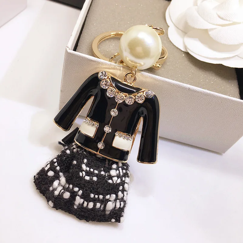 K103 Pearls Porte Clef Keychain C Style Luxury Brand Keyring Jewlery Key Chains Jewlery For Women Bags Cars 2018 New
K103 Pearls Porte Clef Keychain C Style Luxury Brand Keyring Jewlery Key Chains Jewlery For Women Bags Cars 2018 New