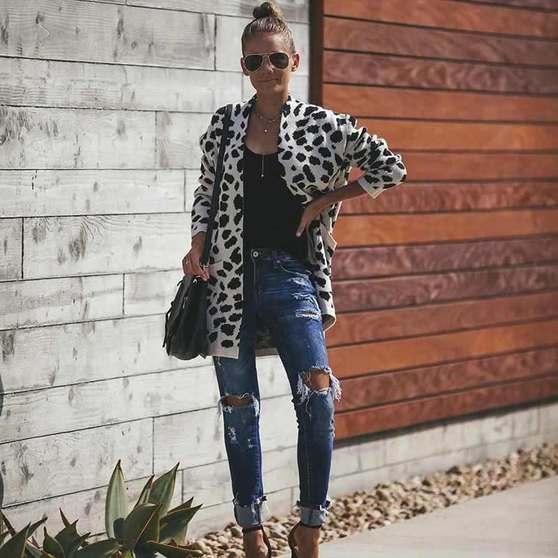 Fashion Leopard Long Female Cardigans Casual Two Pockets Knitted Sweaters 2019 Autumn Winter Sweater For Women
Fashion Leopard Long Female Cardigans Casual Two Pockets Knitted Sweaters 2019 Autumn Winter Sweater For Women