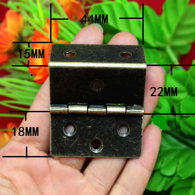 Cabinet Door Luggage Hinge,Double Hinge Decor,Furniture Decoration,Antique Vintage Old Iron Hinges,Bronze Tone,44*45*22mm,12pcs
Cabinet Door Luggage Hinge,Double Hinge Decor,Furniture Decoration,Antique Vintage Old Iron Hinges,Bronze Tone,44*45*22mm,12pcs