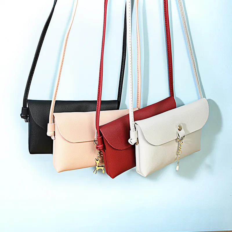 2019 latest personality deer fancy one shoulder high quality solid color exquisite portable fashion temperament Messenger bag
2019 latest personality deer fancy one shoulder high quality solid color exquisite portable fashion temperament Messenger bag