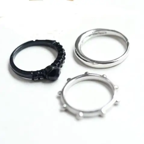 R277 2018 New Fashion Geometric circle simple and personalized retro three-piece ring Jewelry Wholesale 3pcs/set
R277 2018 New Fashion Geometric circle simple and personalized retro three-piece ring Jewelry Wholesale 3pcs/set