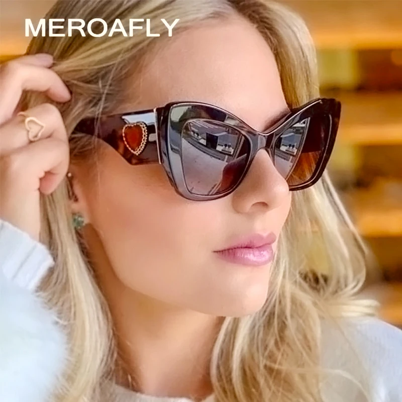 MEROAFLY 2019 New Fashion Cat Eye Sunglasses Vintage Retro Women Wide Leg Brand Designe Diamond Sun Glasses Female Big Frame
MEROAFLY 2019 New Fashion Cat Eye Sunglasses Vintage Retro Women Wide Leg Brand Designe Diamond Sun Glasses Female Big Frame