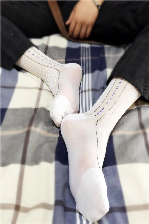 SORRYNAM New Men Formal Nylon Socks Over Knee Male Stocking Hose Sexy Dress Suit Stripe Socks Men
SORRYNAM New Men Formal Nylon Socks Over Knee Male Stocking Hose Sexy Dress Suit Stripe Socks Men