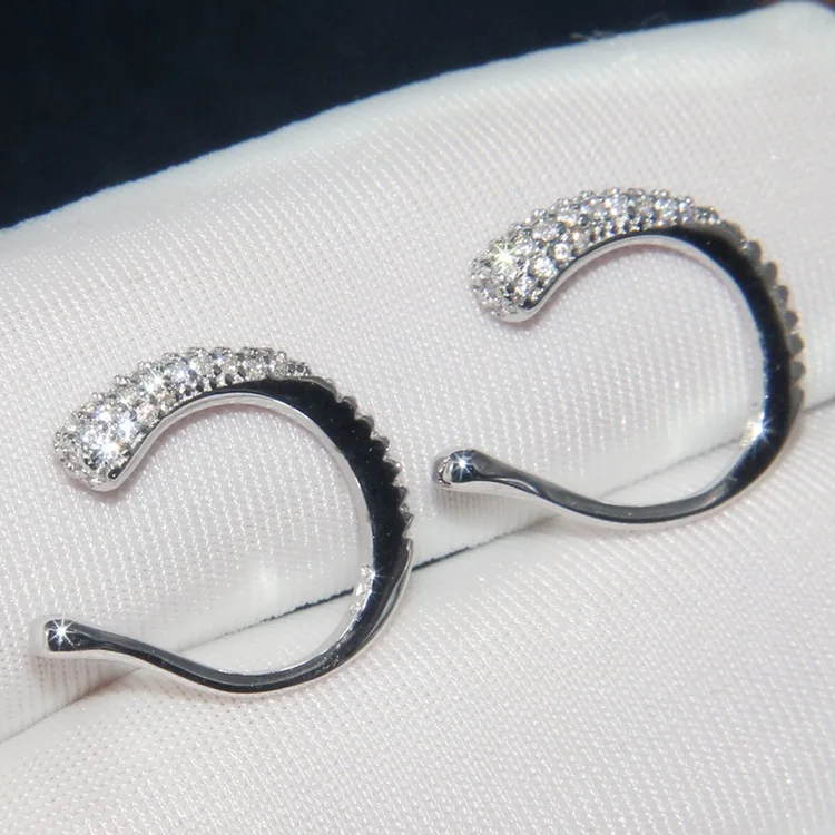 CJZBLXLX04767Europe and the United States big S925 pure silver ear clip female drop no pierced personality ear bone clip tempera
CJZBLXLX04767Europe and the United States big S925 pure silver ear clip female drop no pierced personality ear bone clip tempera