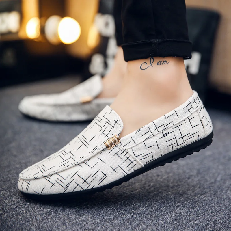 Neutral Fashion Leisure Soft Comfy Summer Men Loafers Solid Concise Flat Driving Shoes Classics Retro Slip On casual Shoes
Neutral Fashion Leisure Soft Comfy Summer Men Loafers Solid Concise Flat Driving Shoes Classics Retro Slip On casual Shoes