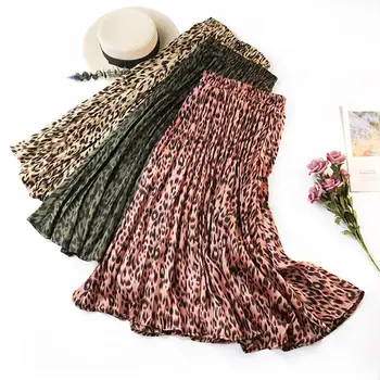 Women Pleated Skirts Retro High Waist Leopard Print Half Length Elastic Skirt Spring Autumn Mid-Calf Skirts
Women Pleated Skirts Retro High Waist Leopard Print Half Length Elastic Skirt Spring Autumn Mid-Calf Skirts