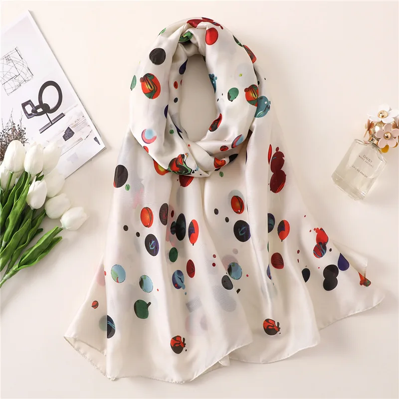 2019 New Design Silk Scarf Women Fashion Dot Print Shawls & Wraps Hijabs Head Scarf Female Summer Foulard Echarpe Pashmina
2019 New Design Silk Scarf Women Fashion Dot Print Shawls & Wraps Hijabs Head Scarf Female Summer Foulard Echarpe Pashmina