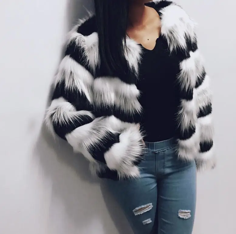 Women Winter Autumn Spring Fluffy Wave Line Faux Fur Jacket Mixed Color Casual Artificial Fur Coat Female Fake Fur Outwear K1116
Women Winter Autumn Spring Fluffy Wave Line Faux Fur Jacket Mixed Color Casual Artificial Fur Coat Female Fake Fur Outwear K1116