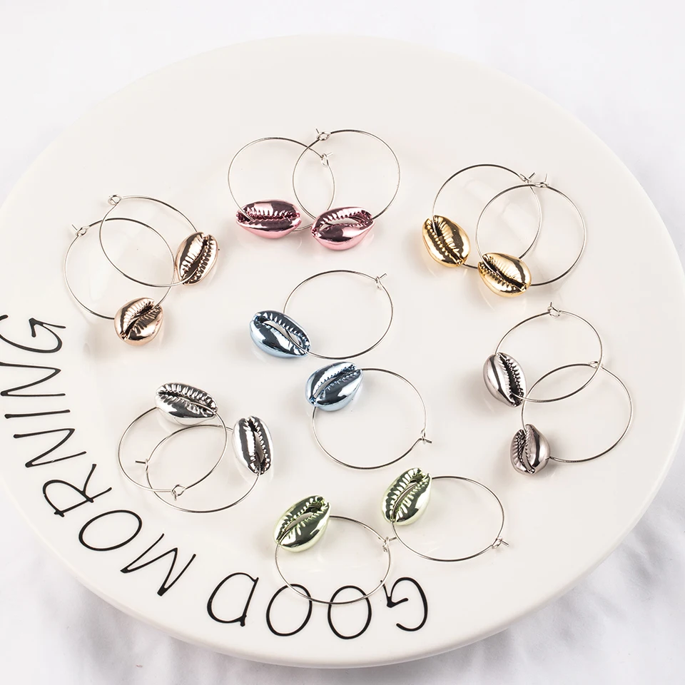 Bohemian Natural Cowrie Shell Seashells Simple Pendant Drop Earrings For Women Fashion 2019 Summer Beach Jewelry Accessories
Bohemian Natural Cowrie Shell Seashells Simple Pendant Drop Earrings For Women Fashion 2019 Summer Beach Jewelry Accessories