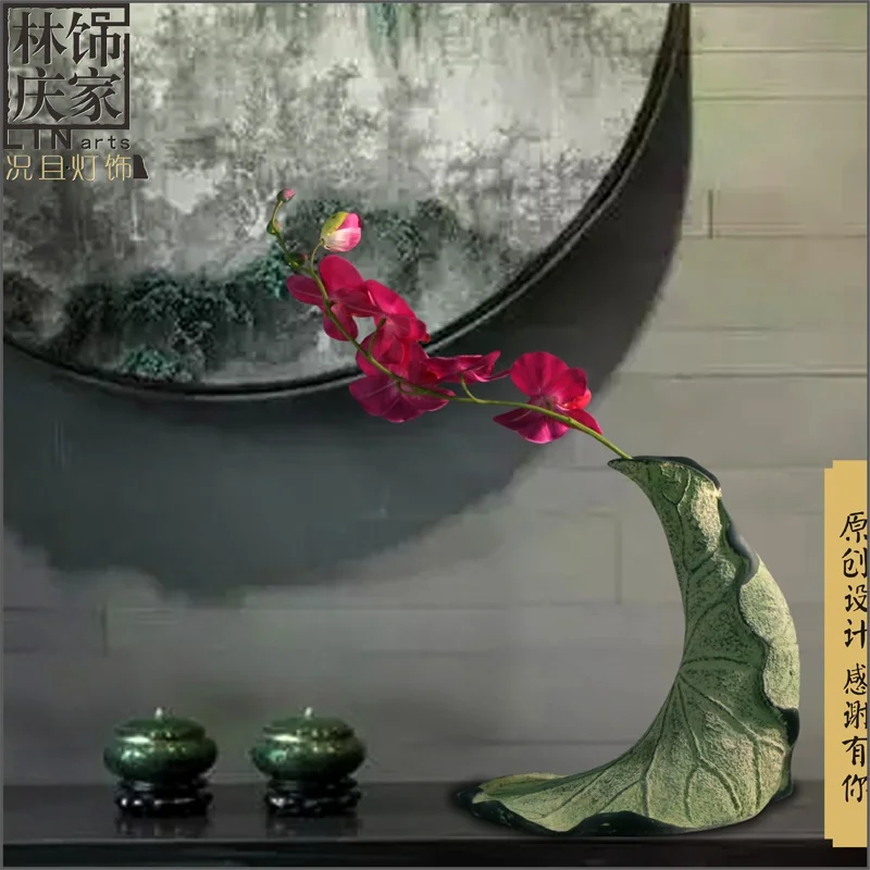 Creative tabletop vase ornaments small flowers living room study garden simulation lotus flower decoration home furnishings
Creative tabletop vase ornaments small flowers living room study garden simulation lotus flower decoration home furnishings