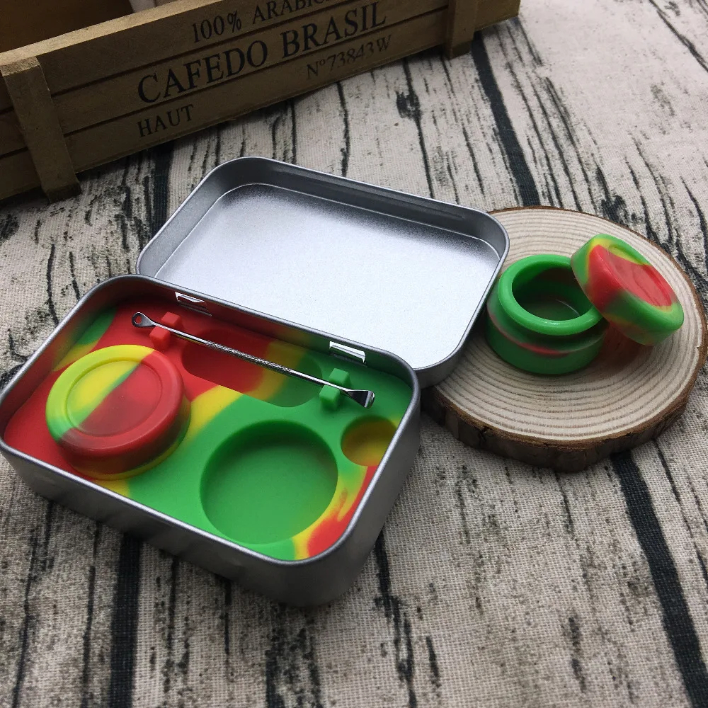 New Arrival Product metal box with silicone inside 10ml non-stick silicone butane wax containers 2pcs 5ml silicone jars inside
New Arrival Product metal box with silicone inside 10ml non-stick silicone butane wax containers 2pcs 5ml silicone jars inside