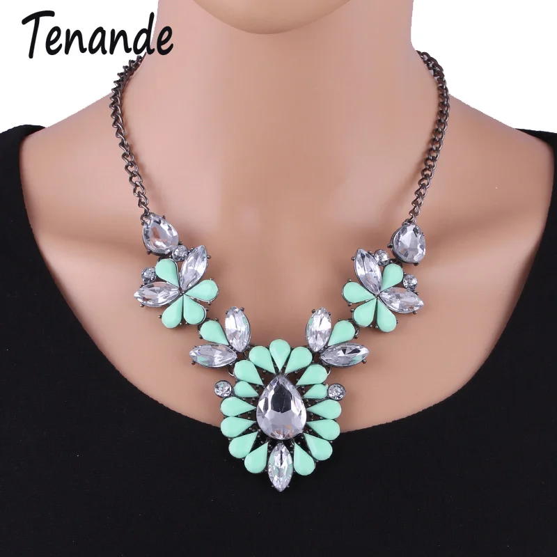 Tenande Simple Style Bohemian Big Colorful Beads Rhinestone Flowers Statement Necklaces & Pendants for Women Charm Jewelry Gifts
Tenande Simple Style Bohemian Big Colorful Beads Rhinestone Flowers Statement Necklaces & Pendants for Women Charm Jewelry Gifts