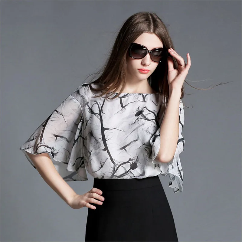 1pcs Ladies plus size falbala blouses tops 2019 Summer chiffon butterfly sleeve prints shirts tops Casual chiffon blouses Womens
1pcs Ladies plus size falbala blouses tops 2019 Summer chiffon butterfly sleeve prints shirts tops Casual chiffon blouses Womens