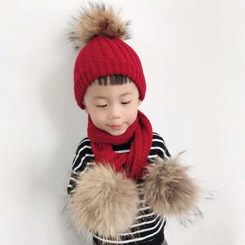 2019 Fur Pompom Kids Beanie Winter Twist Knitted Hat and Scarf Set Baby Children Real Raccoon Fur Pompom Skullies Hats
2019 Fur Pompom Kids Beanie Winter Twist Knitted Hat and Scarf Set Baby Children Real Raccoon Fur Pompom Skullies Hats