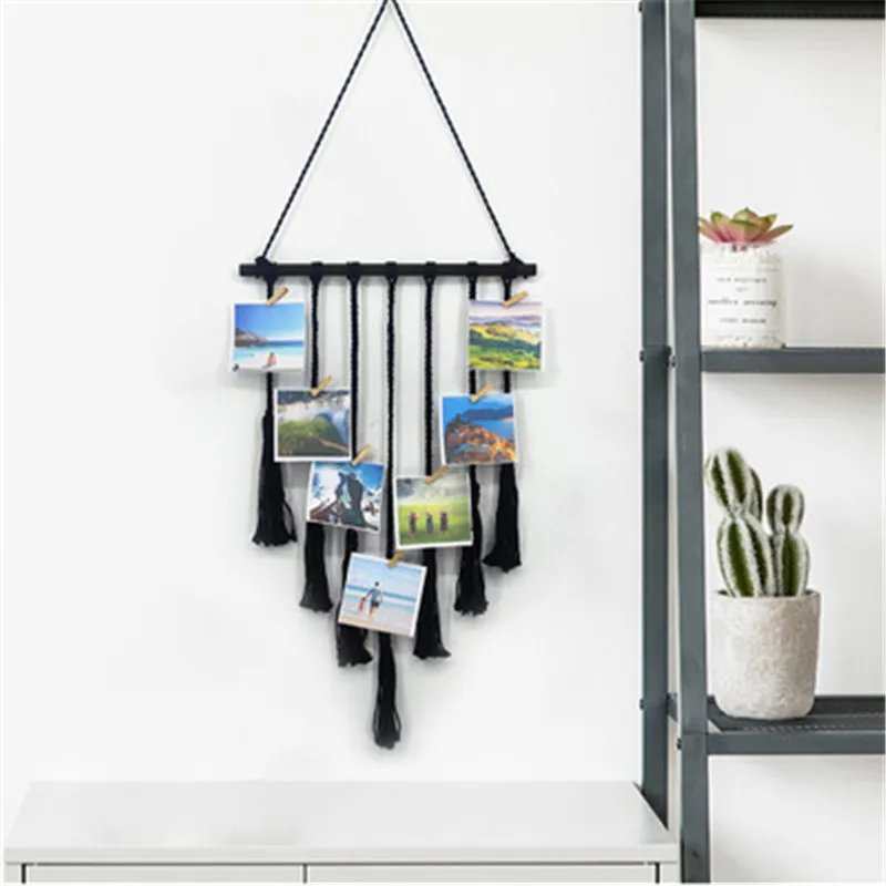 Macrame Woven Wall Hanging Can hang photos Boho Chic Bohemian Tapestry Art Beautiful Apartment Dorm Room Decoration With Clip
Macrame Woven Wall Hanging Can hang photos Boho Chic Bohemian Tapestry Art Beautiful Apartment Dorm Room Decoration With Clip