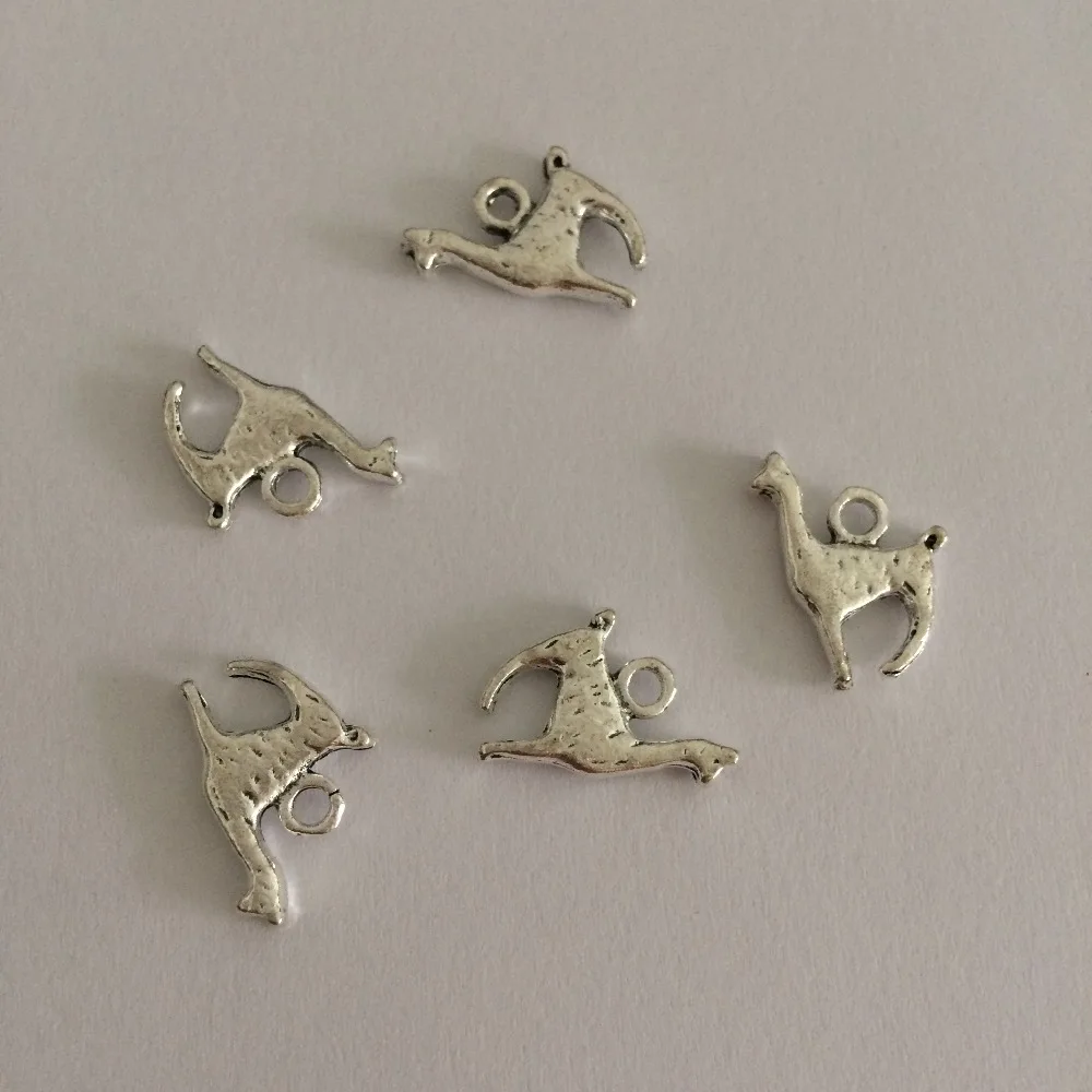 50pcs/lot 13*17MM antique silver alloy metal Animals Alpaca charms pendant for bracelet DIY jewelry making
50pcs/lot 13*17MM antique silver alloy metal Animals Alpaca charms pendant for bracelet DIY jewelry making