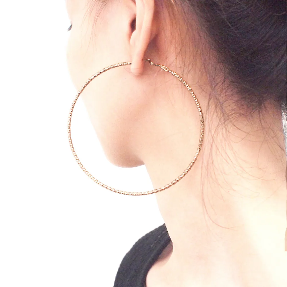 Punk 80mm Diameter Metal Hoop Earrings For Women Statement Fashion Big Earrings Jewelry Wholesale UKMOC
Punk 80mm Diameter Metal Hoop Earrings For Women Statement Fashion Big Earrings Jewelry Wholesale UKMOC